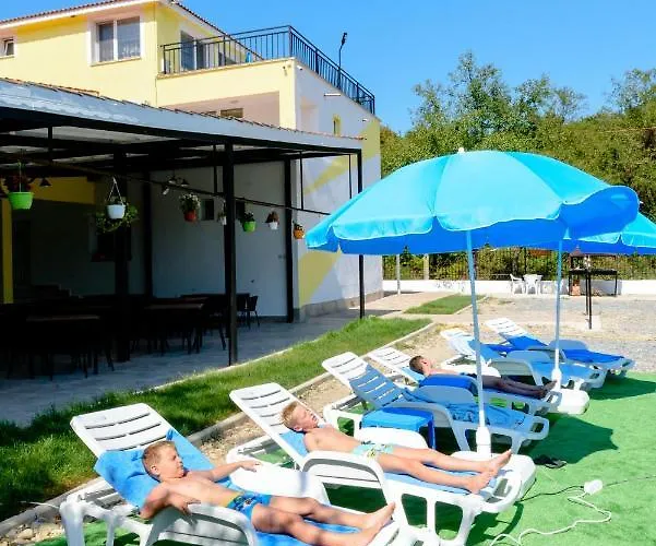 ゲストハウス Magic Life